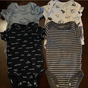 Newborn Bodysuit Bundle | 4-Pack Baby Onesies Neutral | Carter’s